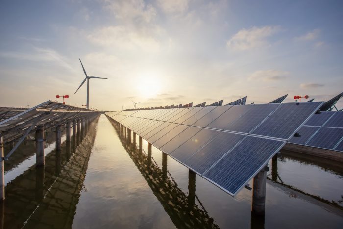 Το 12% της παγκόσμιας παραγωγής ηλεκτρισμού το 2022 προήλθε από ανεμογεννήτριες και φωτοβολταϊκά