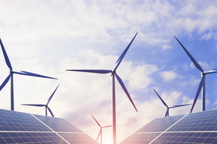 Προβλέπεται τριπλασιασμός του κλάδου των φωτοβολταϊκών έως το 2030 σύμφωνα με το BloombergNEF – Οι κύριες εκτιμήσεις για την ελληνική αγορά ανανεώσιμων πηγών ενέργειας